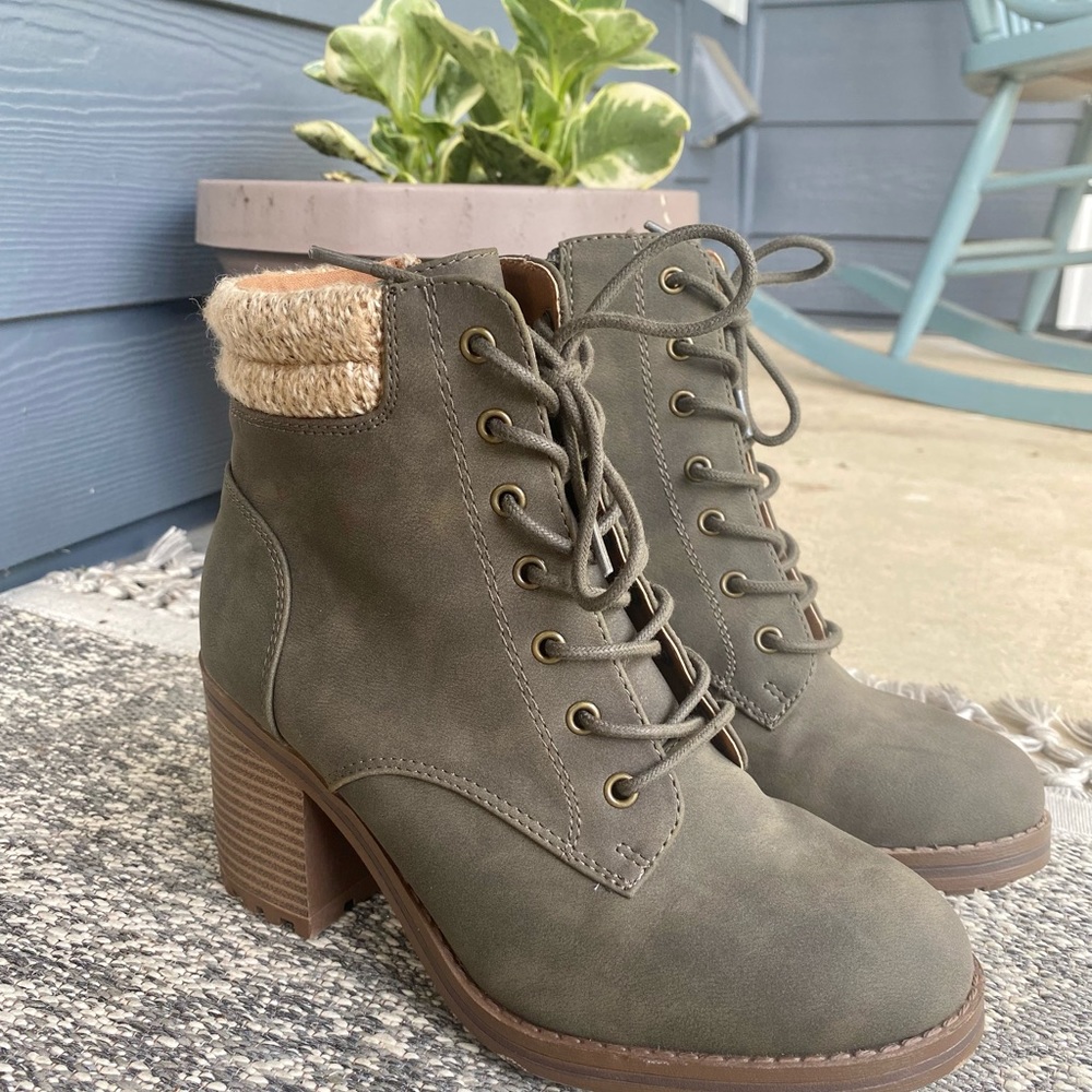 Super Cute Fall Boots!!🍁